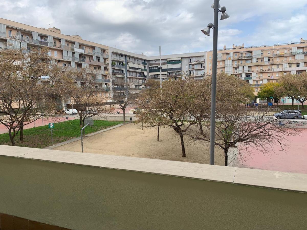 Espectacular Piso Con Fascinante Terraza Near Barcelona Apartment Сант Адриа де Бесос Екстериор снимка